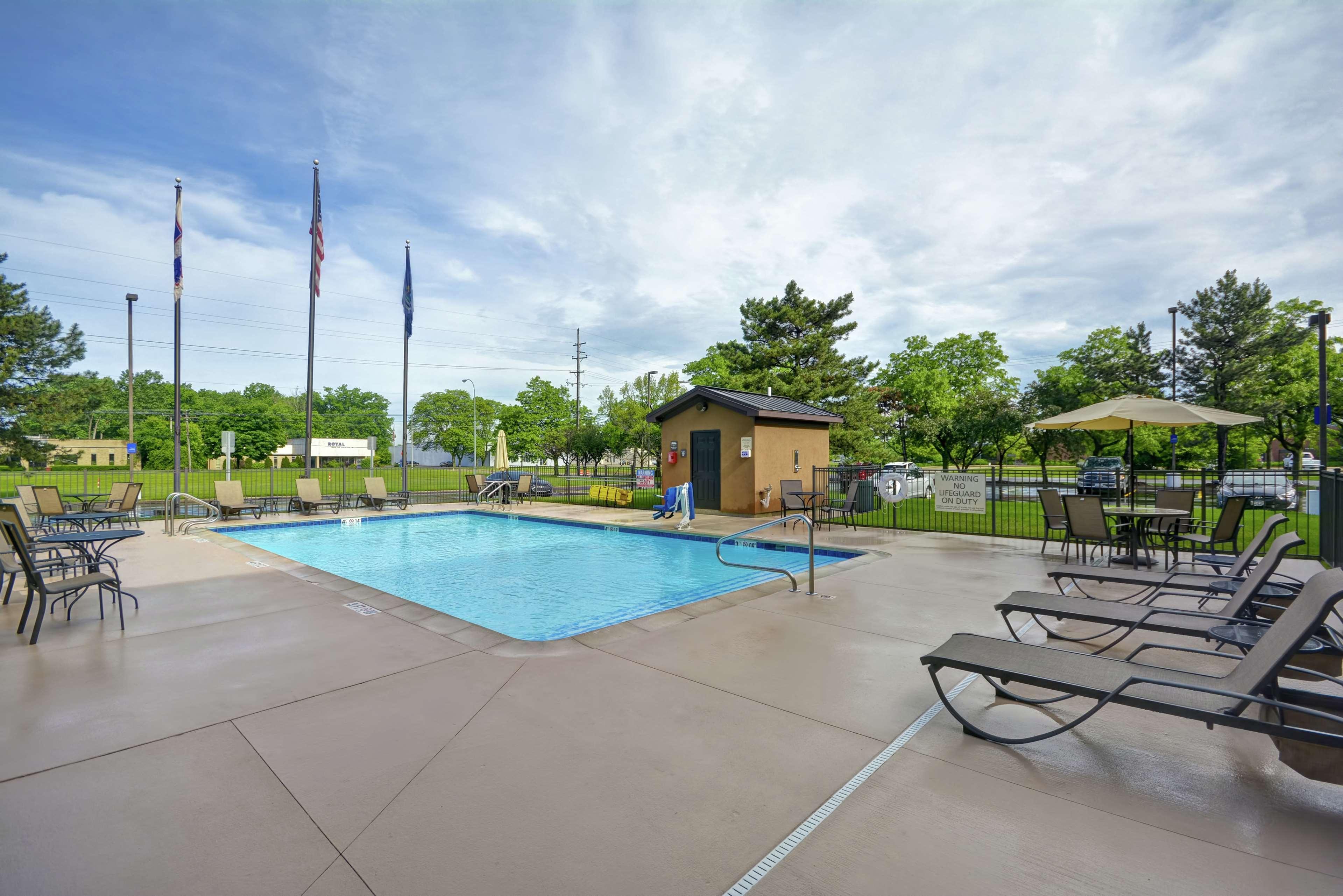 Hampton Inn Detroit Madison Heights South Troy Екстер'єр фото
